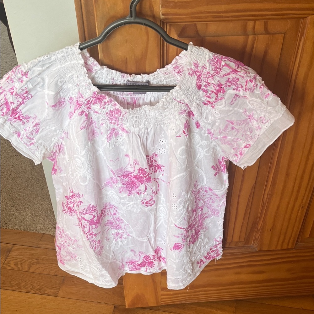 Laura Scott Pink and White Floral Blouse